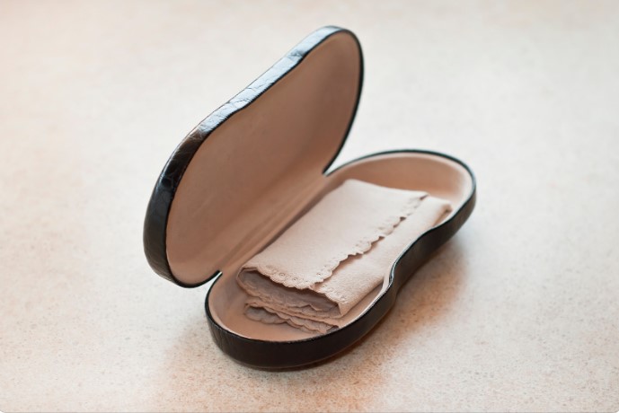 Как определить актуальные тренды в аксессуарах для очков Как определить актуальные тренды в аксессуарах для очков