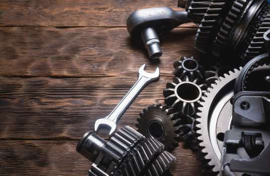 Кто поставляет запчасти для Форд