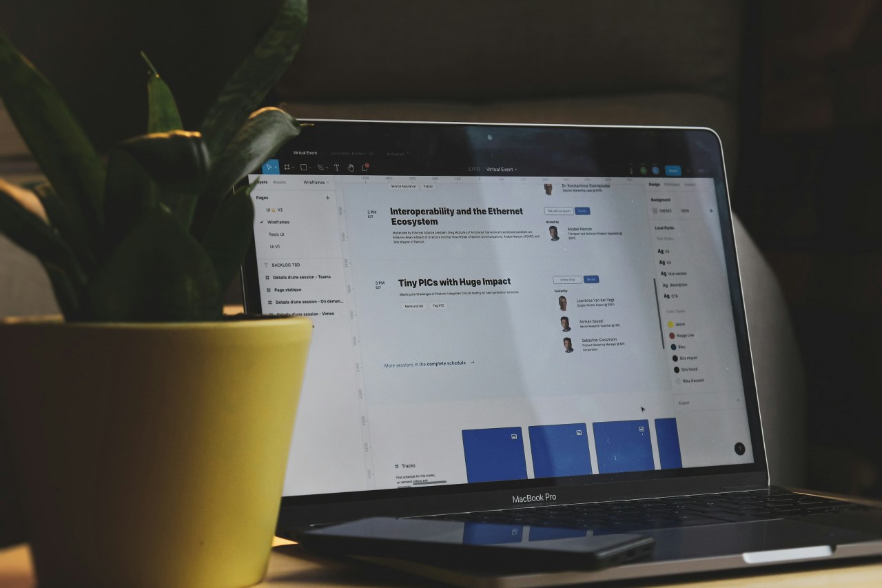 SEO против контекстной рекламы: что эффективнее для продвижения сайта