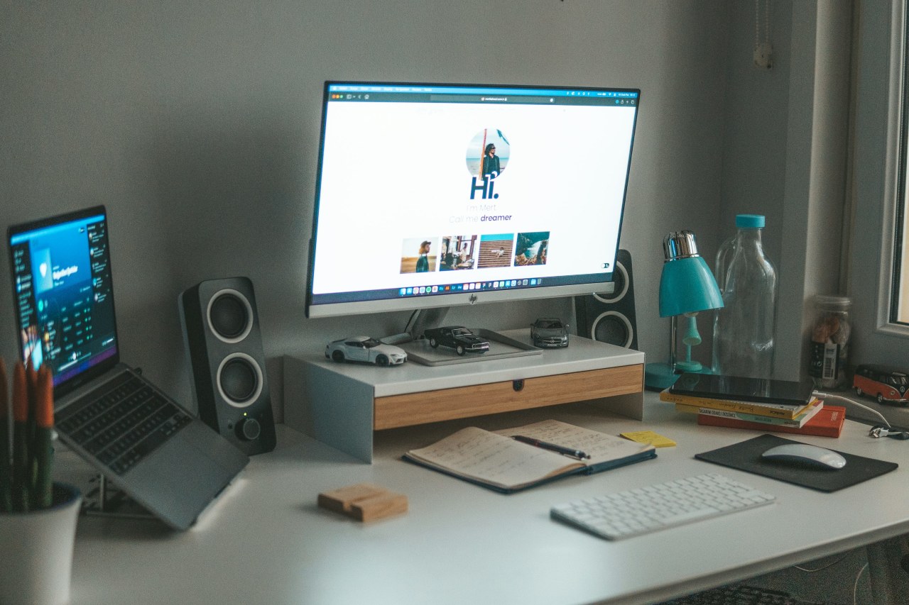 Чем отличается лендинг от многостраничного сайта: плюсы и минусы для разных задач