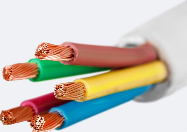 Какой самый надежный способ соединения проводов?